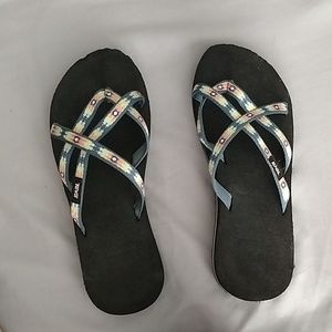 Comfy cute strappy Teva sandals